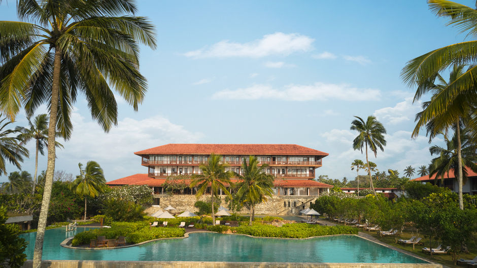 Bentota Beach Hotel by Cinnamon Exterior
