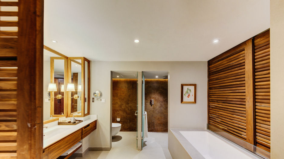 Bentota Beach Hotel by Cinnamon Room