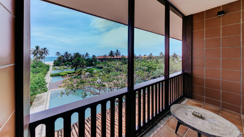 Bentota Beach Hotel by Cinnamon Exterior