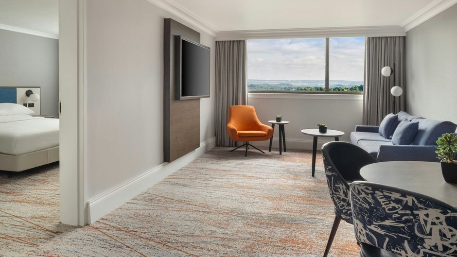Glasgow Marriott Hotel Suite