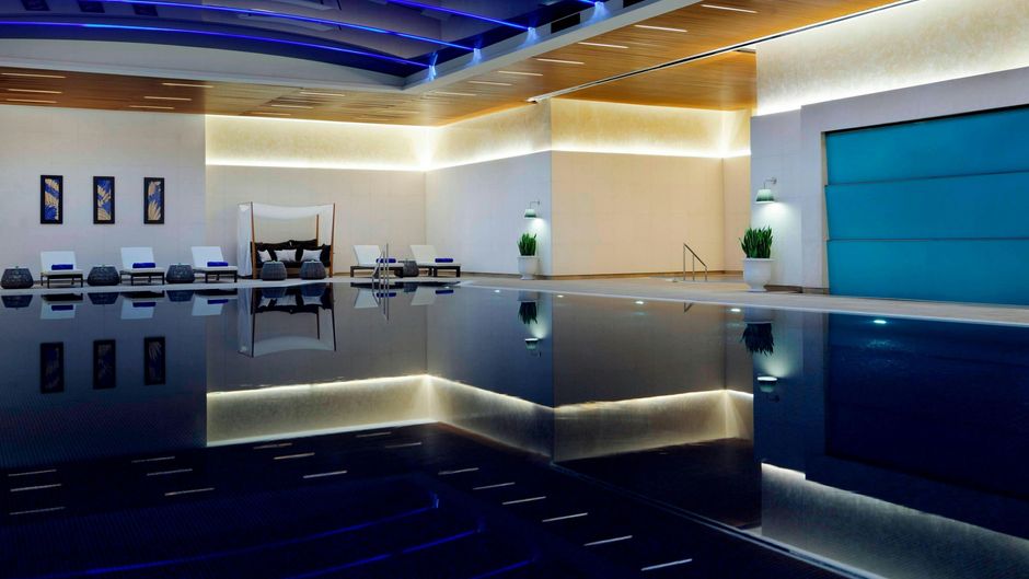 Istanbul Marriott Hotel Sisli Pool