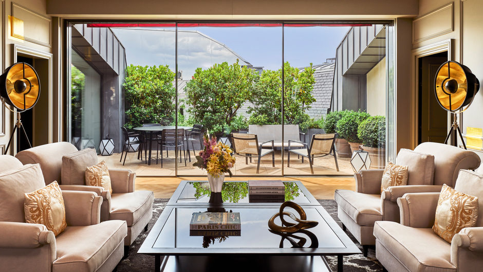 The Hotel Fouquet's Barriere Room