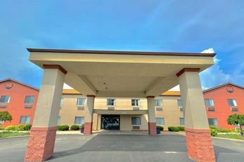 FairBridge Inn & Suites Batavia-Darien