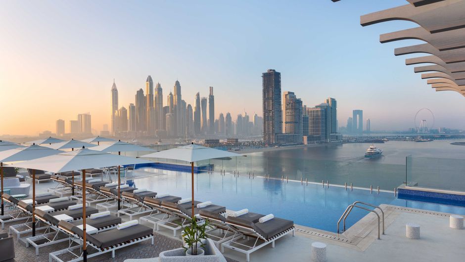 voco Dubai The Palm Pool