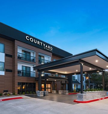 Courtyard Houston The Woodlands