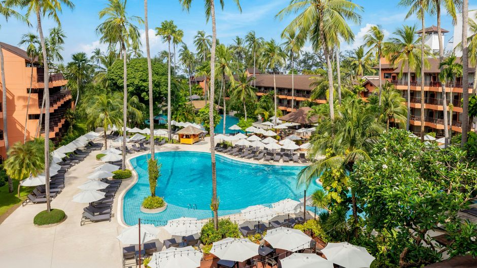 Courtyard Phuket, Patong Beach Resort Pool