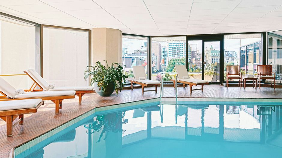 The Westin Ottawa Pool