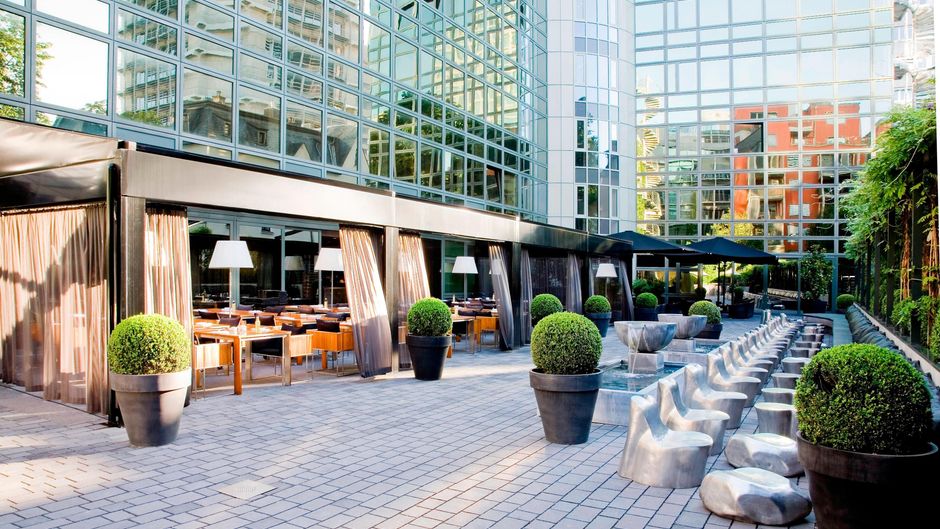 Roomers Frankfurt Central Restaurant