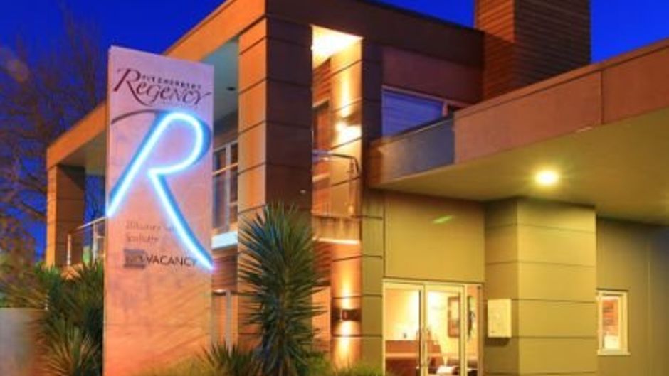 Fitzherbert Regency Motor Lodge Exterior