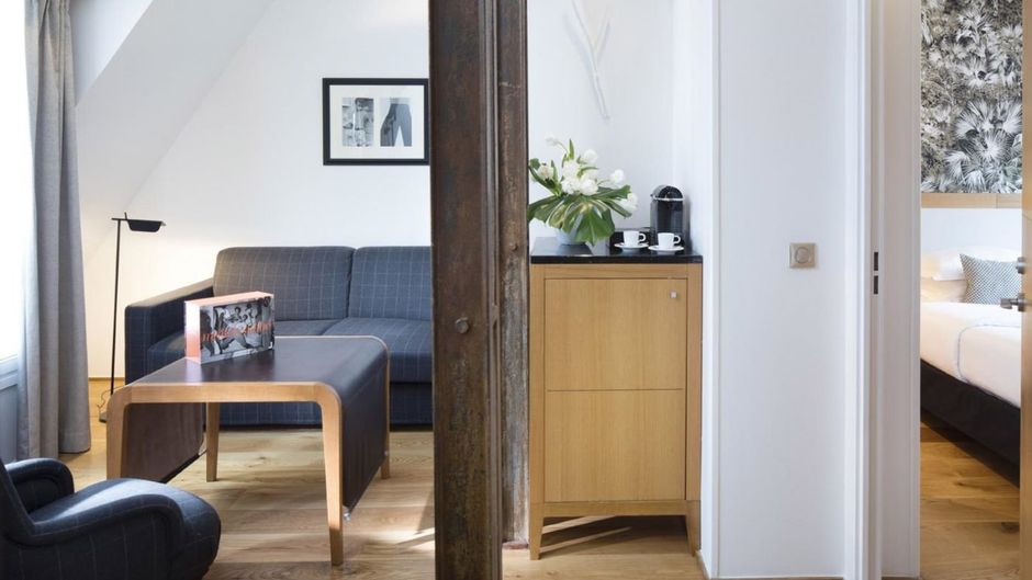 Le Six Saint Germain Suite