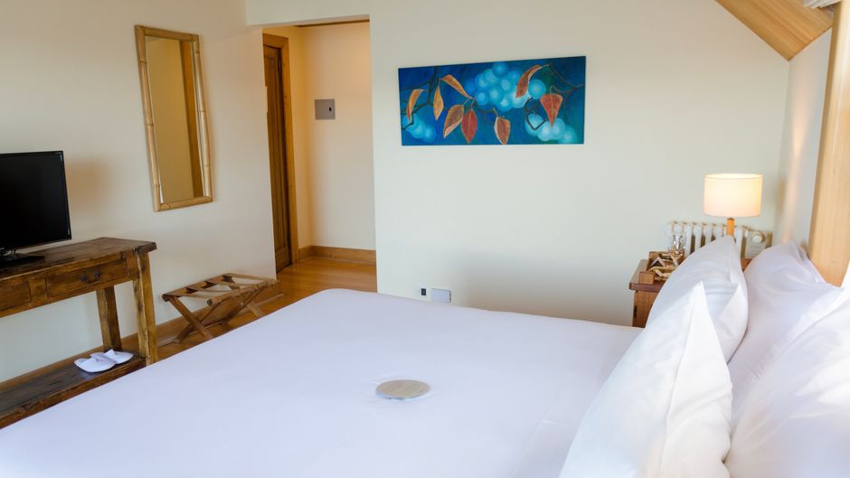 Correntoso Lake & River Hotel Room