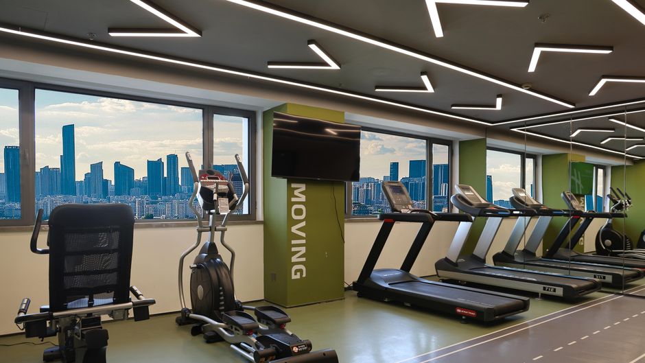 Holiday Inn Shanghai Huaxia Health Club