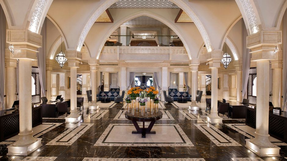 Sheraton Sharjah Beach Resort & Spa Lobby