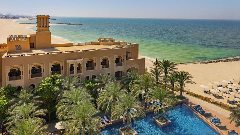 Sheraton Sharjah Beach Resort & Spa Pool