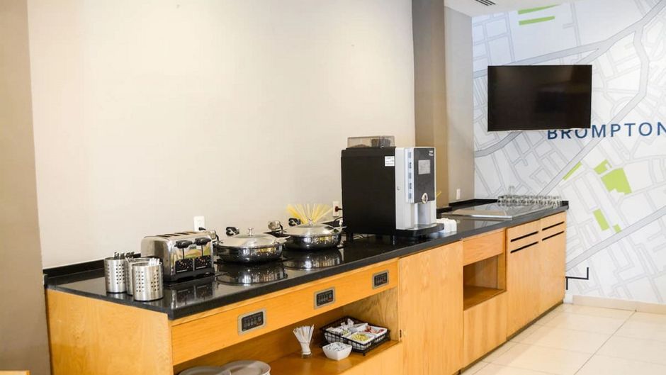 Stain Loft and Suites Restaurant