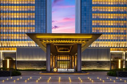 Hong Yuan Hotel  by The Crest Collection