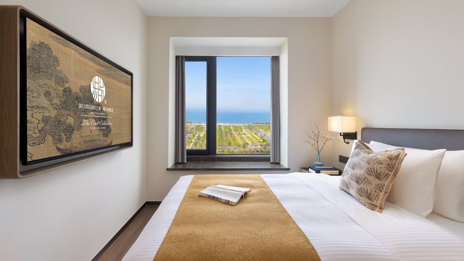 Hong Yuan Hotel  by The Crest Collection Room