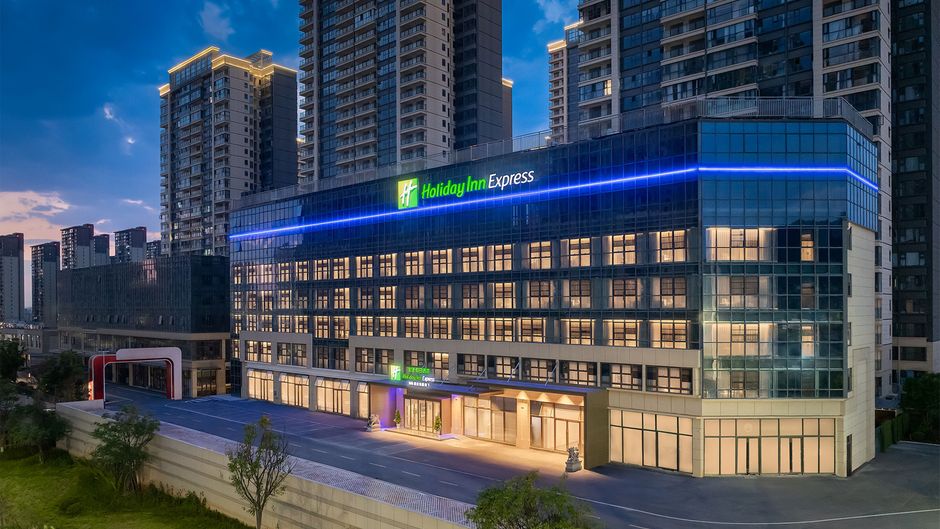 Holiday Inn Exp Kunming Econ Dev Zone Exterior