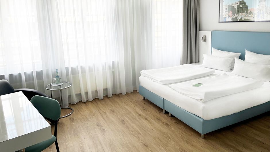Garner Hotel Berlin - Checkpoint Charlie Room