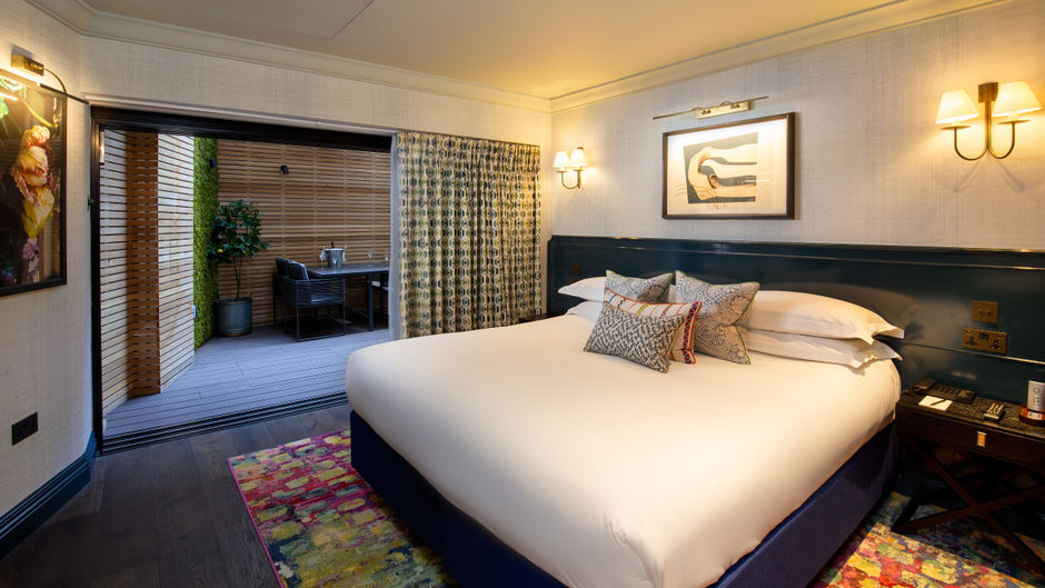 Capital Hotel, Apartments & Townhouse Suite