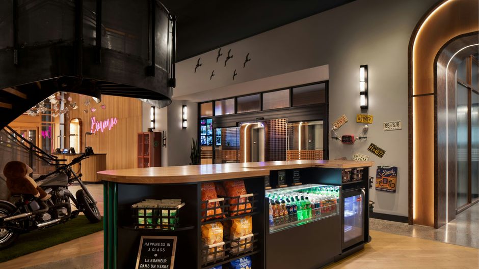 Moxy Montreal Downtown Other