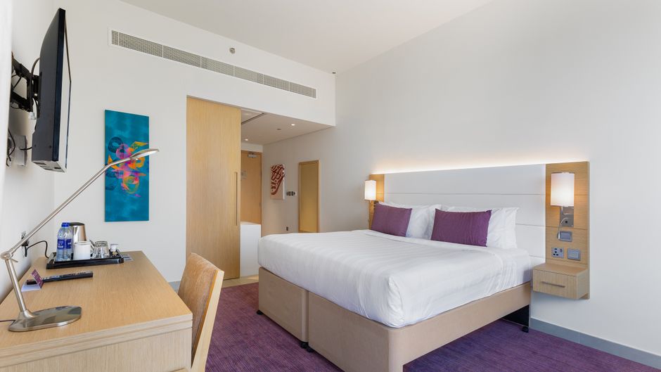 Premier Inn Dubai Ibn Battuta Mall Room