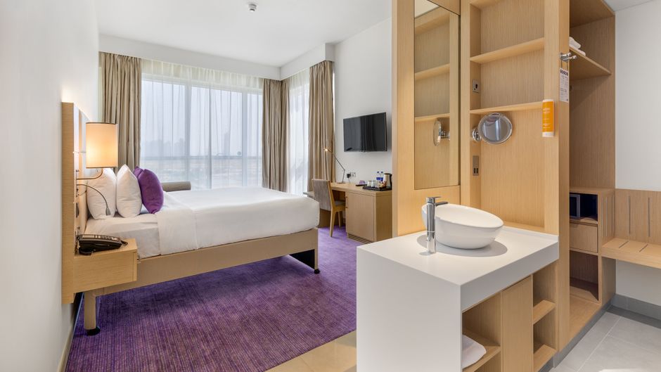 Premier Inn Dubai Ibn Battuta Mall Room