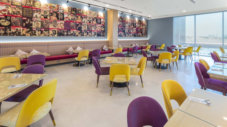Premier Inn Dubai Ibn Battuta Mall Restaurant