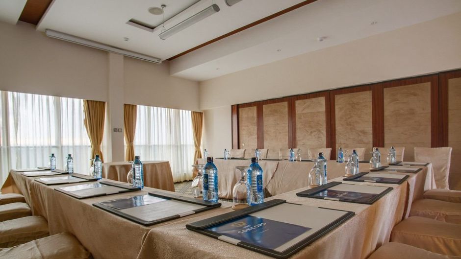 The Concord Hotel & Suites Meeting
