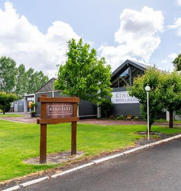 Kingsley Motel