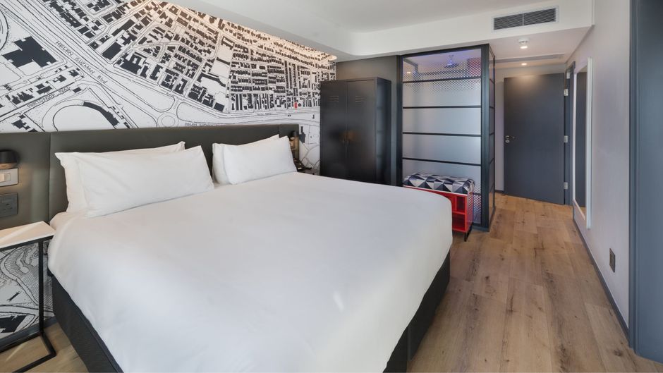 ANEW Hotel Green Point Room