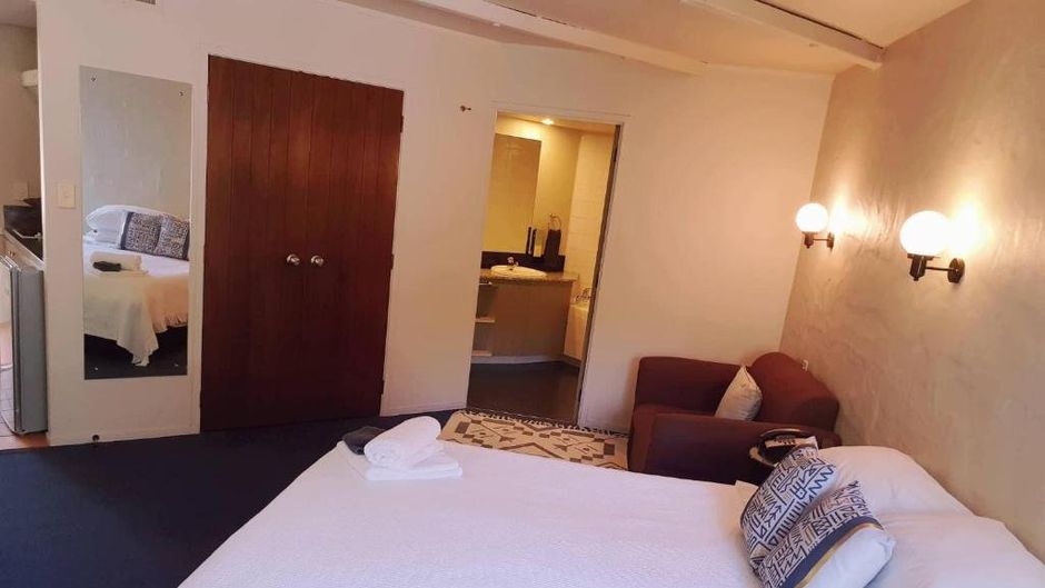 Parklane Motor Lodge Room