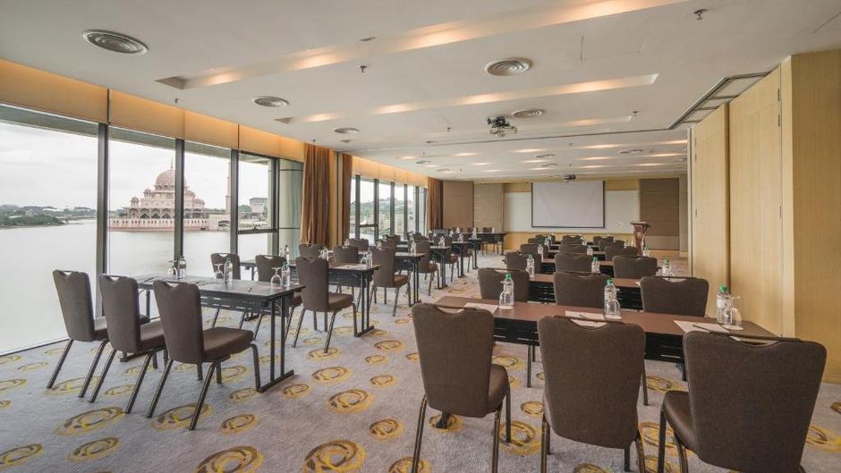 The Everly Putrajaya Meeting