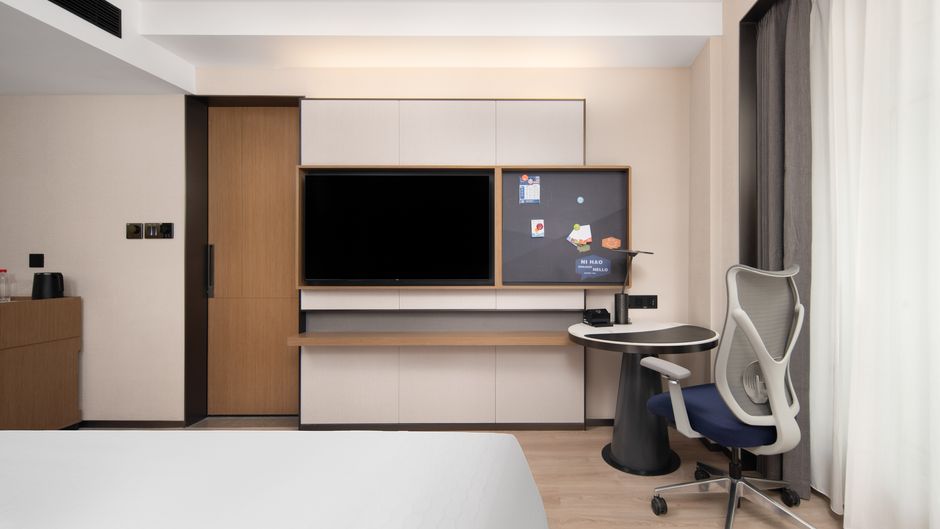 Hampton Inn Shenyang Railway Station Room