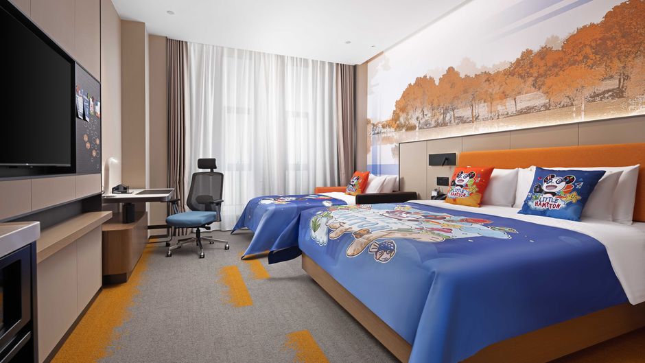 Hampton URC Innovation Plaza Room