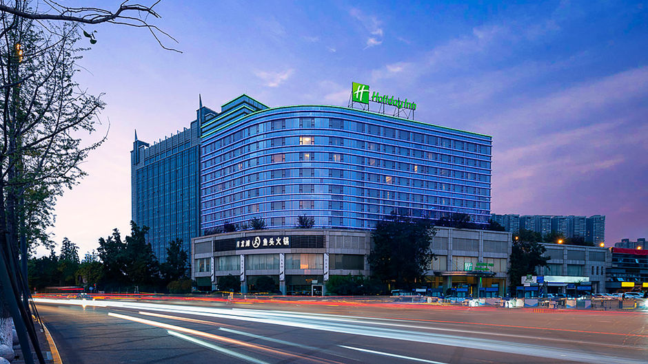 Holiday Inn Century City-EastTower Exterior