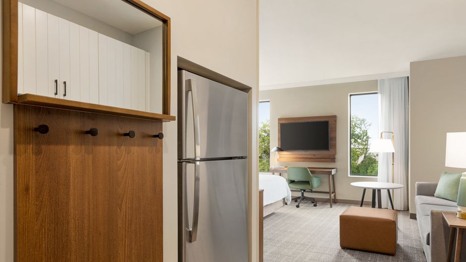 Staybridge Suites Kincardine Sout Room