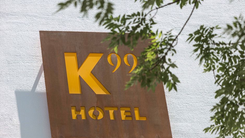 Hotel K99 Exterior