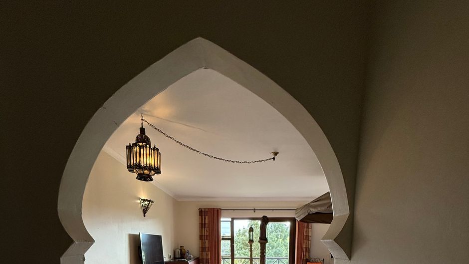 Far Hills Country Hotel Suite
