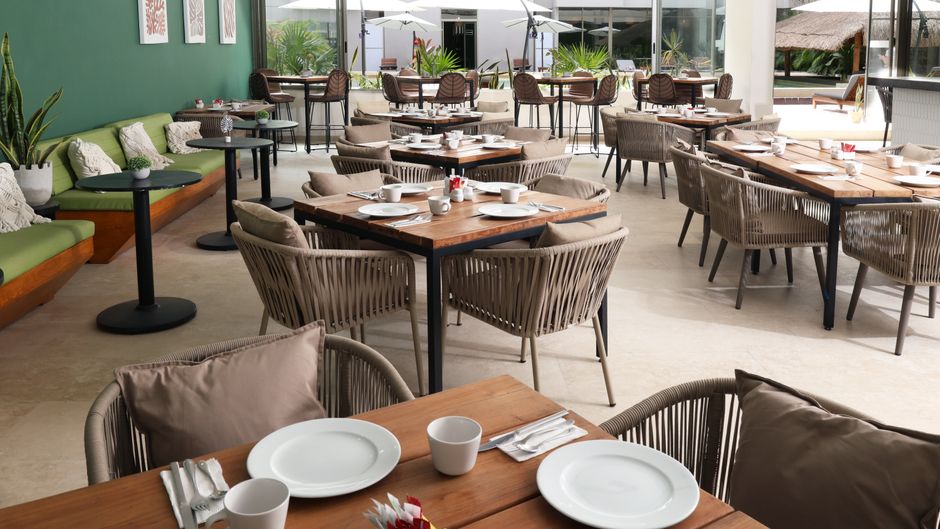 Holiday Inn Tulum Downtown Restaurant