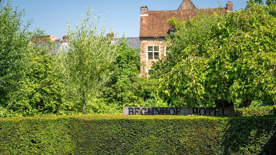 Begijnhof Hotel Exterior