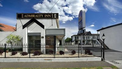 Admiralty Inn