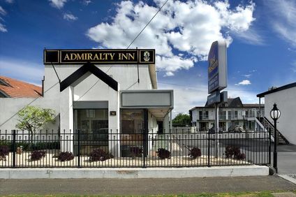 Admiralty Inn