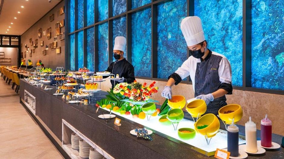 M World Hotel Restaurant