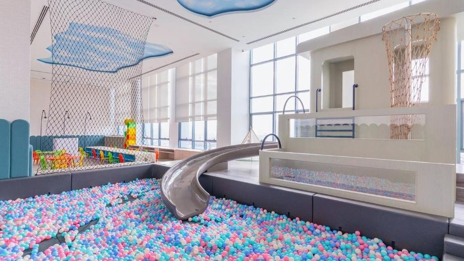 M World Hotel Recreation
