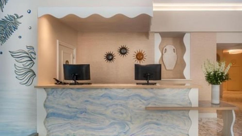 Le Soleia Lobby