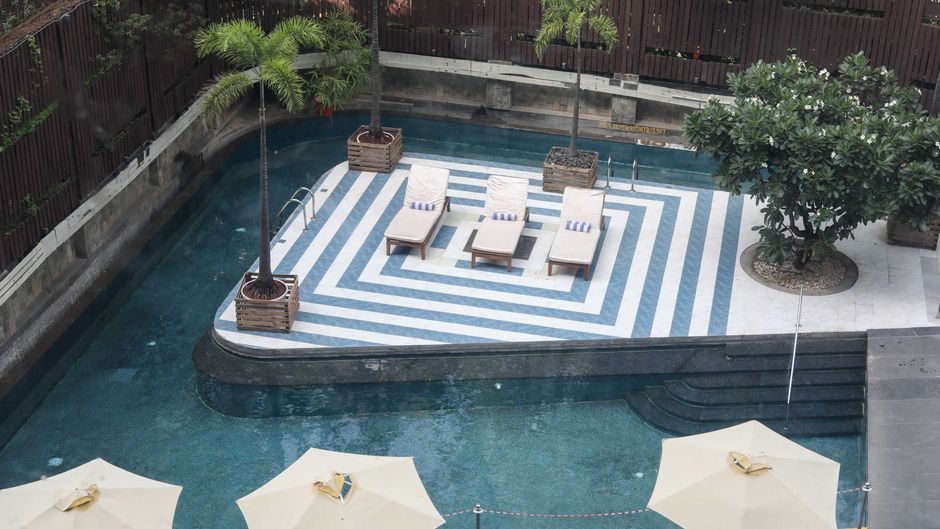 Crowne Plaza Pune City Centre Pool
