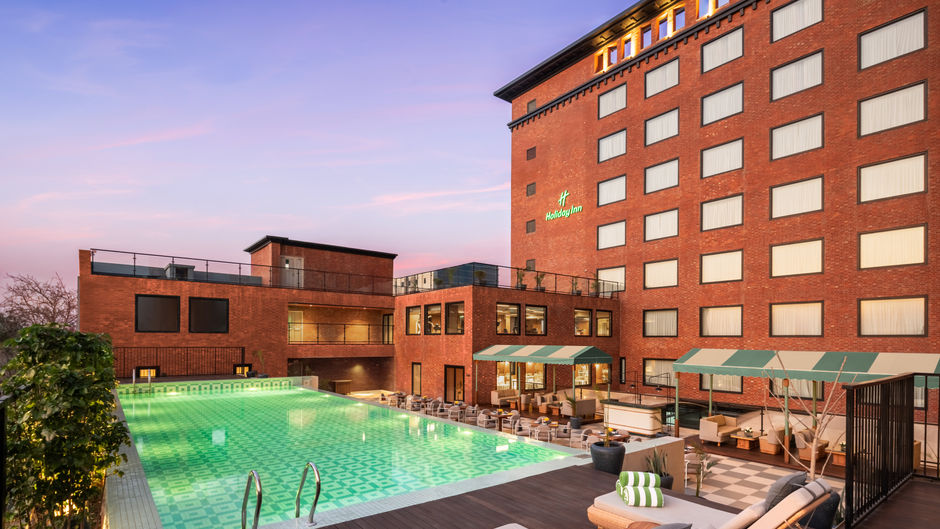 Holiday Inn Gurgaon NH8 Pool
