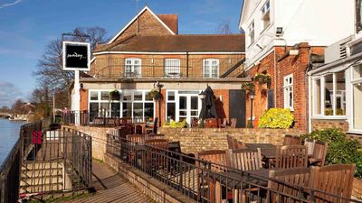 Staines Hotel