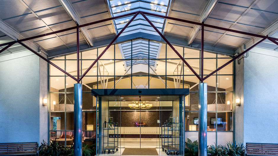 Waipuna Hotel & Conference Ctr Exterior